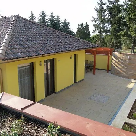 דירה Juno Apartman Sárvár