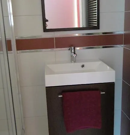 Juno Apartman