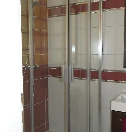 Juno Apartman דירה Sárvár